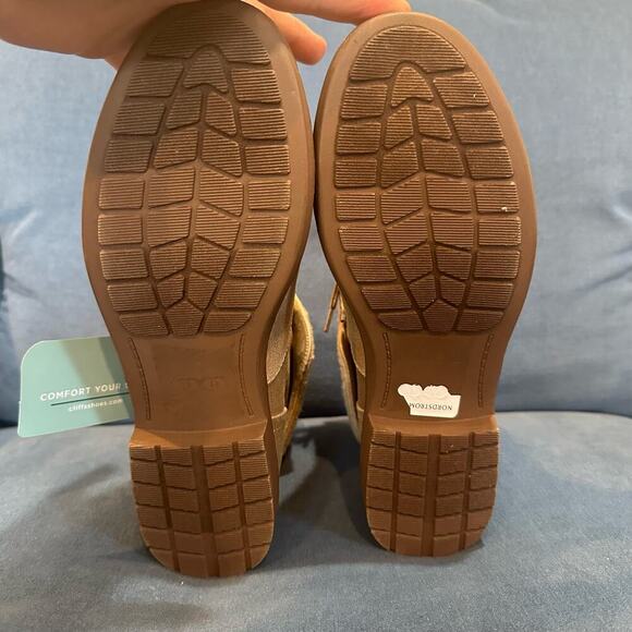 NWT Daley Lace Up Booties from Cliffs by White Mountain, Size 8M (JJ) - Picture 8 of 10